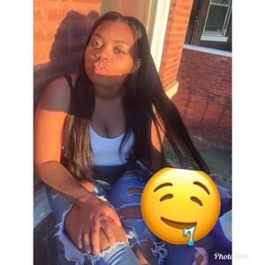 Meet your Posher, Tabitha